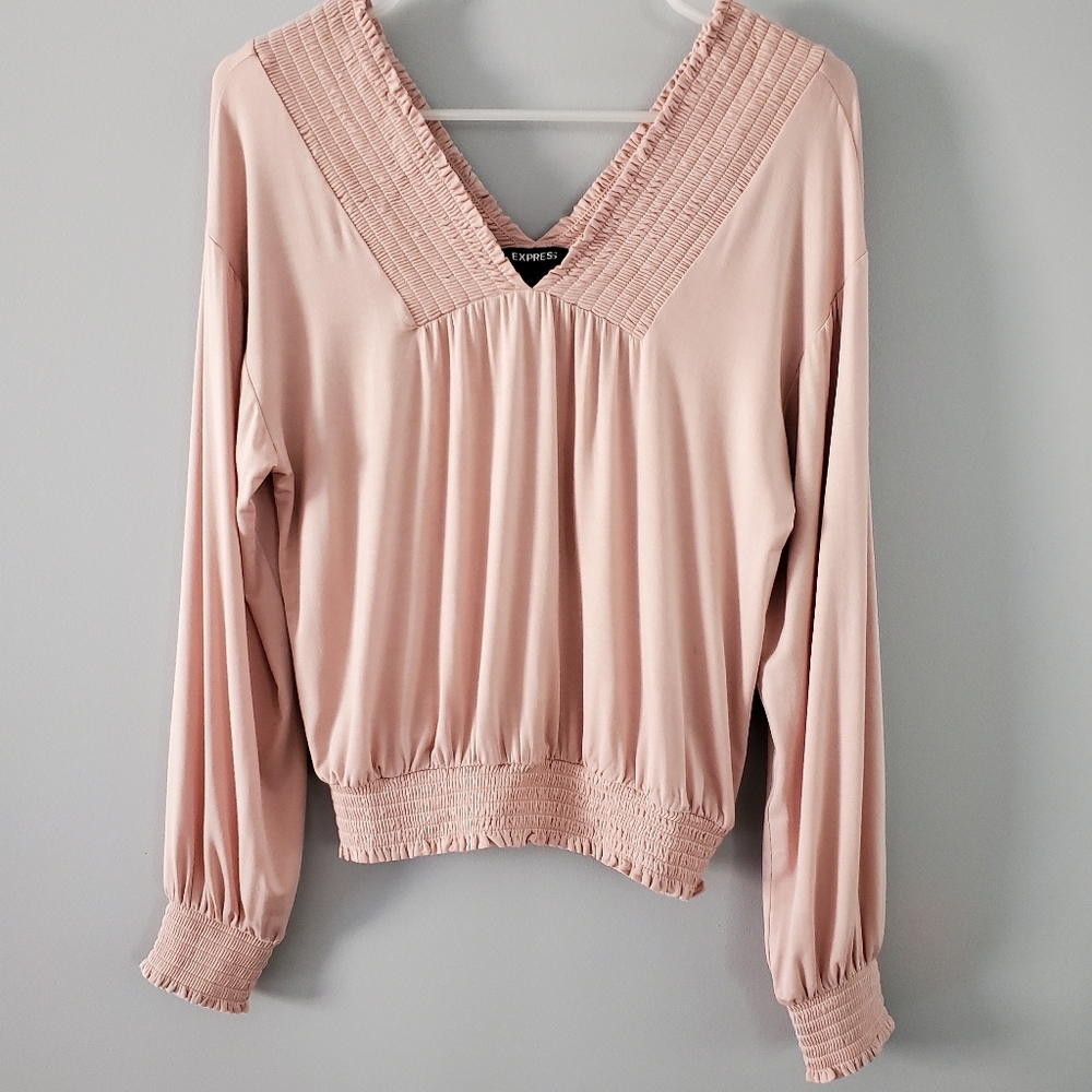 Brand New Express V-Neck Elastic Waist Top Size M